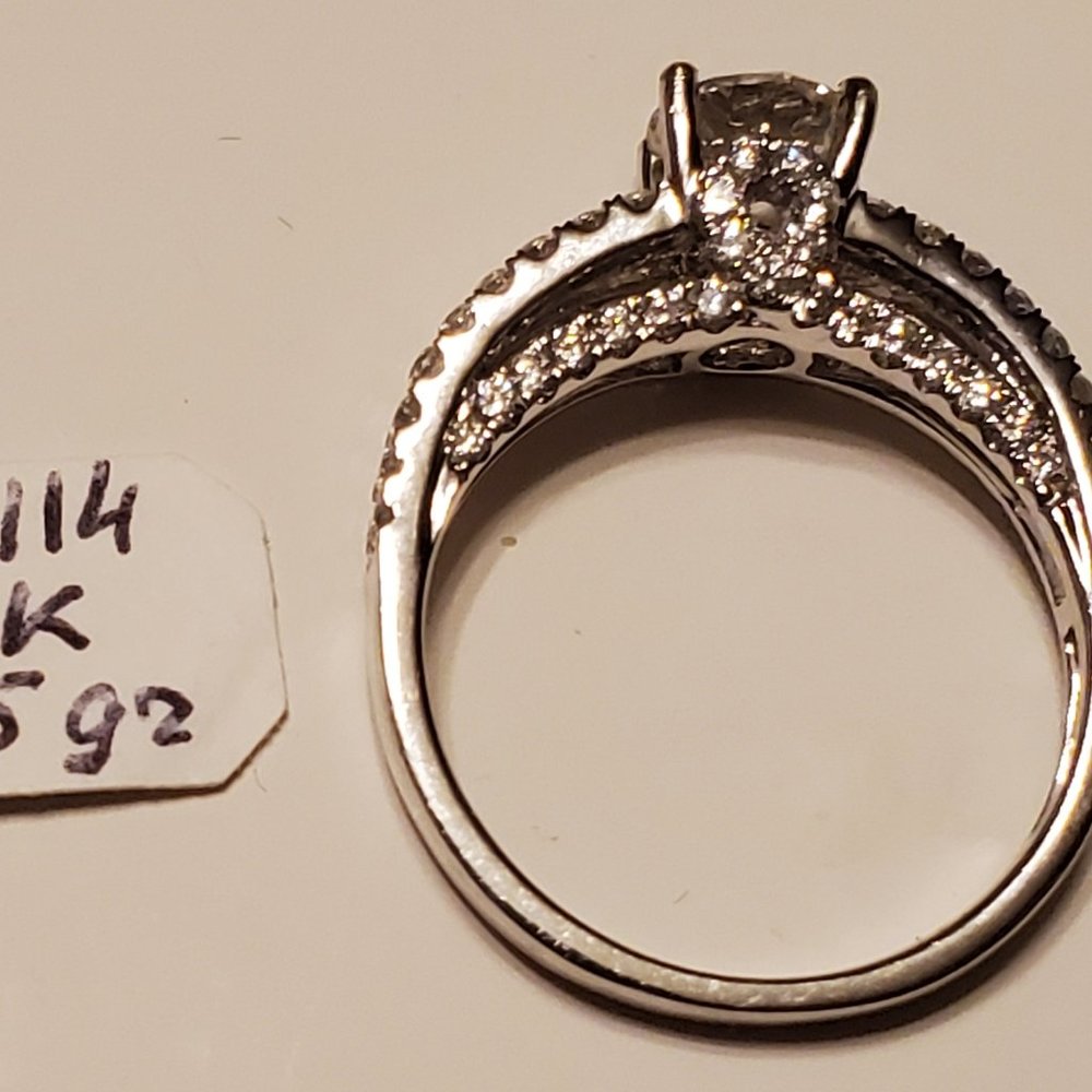 18K WHITE GOLD RING - Picture 7 of 14